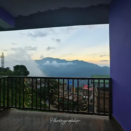 Sharthi Homestay And Lodging Namchi Exterior photo